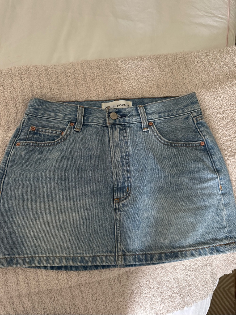 Aritzia 90s Ricci Skirt Size 26